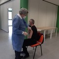 Quarta dose di vaccino: in Puglia via agli over 80 e agli over 60 con fragilità