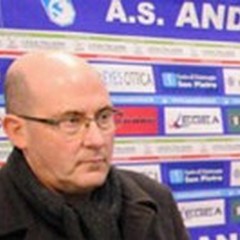 Don Riccardo Agresti sul derby «Sfida di maturità tra due città»