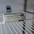 Emiliano ai medici di medicina generale della BAT: «Non tenere le dosi in frigo, usarle tutte»