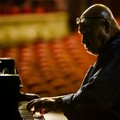 Il jazz di Kenny Barron risuona sotto le stelle di Castel del Monte