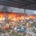 Ennesimo incendio in un'autorimessa ad Andria, CasAmbulanti:  "Solo il fato o c'è qualcos'altro? "