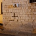 Svastica sulla Cattedrale, la condanna di Fratelli d’Italia Andria: «Pene esemplari per l’autore»
