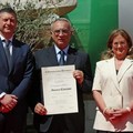 Vincenzo Cassano insignito dell'onorificenza di Commendatore "al Merito " della Repubblica