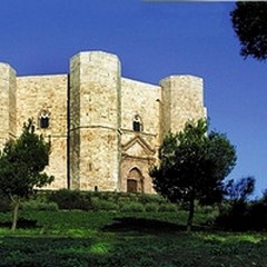 Turista tedesca si smarrisce nei pressi di Castel del Monte: ritrovata dalla Polizia Locale