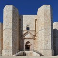 Turisti in Puglia, il calendario degli eventi di ottobre a Castel del Monte