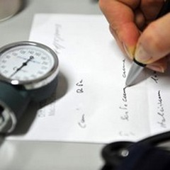 Vaccini, Fimmg a Lopalco: "I certificati di esenzione non possono essere rilasciati dai medici di medicina generale "