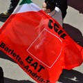 Bat: tre euro all'ora per i lavoratori dei call center, la denuncia dei sindacati