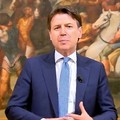 Coronavirus, è ufficiale: dal 18 maggio si riparte. Conte:  "Rischio calcolato "
