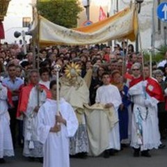 Concelebrazione Eucaristica e processione per la solennità del Corpus Domini