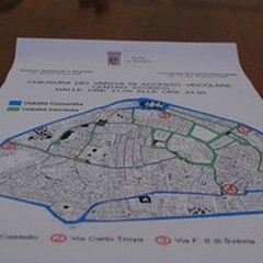 Centro Storico: dopo l'esperimento da oggi chiusura al traffico dalle 21 all'1