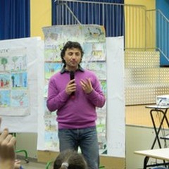 Giuseppe Bordi alla  "Cotugno ": scrittura creativa e riflessione per i bambini