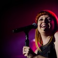Noemi alla Mondadori: nuova tappa del suo instore tour de La Luna