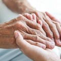 Salute mentale, anziani, disabili, riabilitazione, hospice: 571 milioni nella cura dei fragili