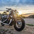 Castel del Monte e la Bat mete degli appassionati delle Harley-Davidson