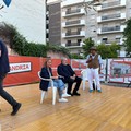 Michele Emiliano ad Andria presenta "L'alba di San Nicola ": intrighi, storia e politica a "Materia Prima "