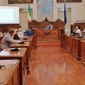 Compagni di viaggio: "I tanti misteri del consiglio comunale "