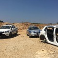 Ritrovata nelle campagne tra Andria e Bisceglie un'auto cannibalizzata