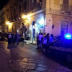 Carambola tra le auto di un motoveicolo in via Jannuzzi