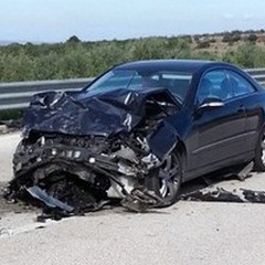 Incidente sulla Strada R6: morta donna 75enne