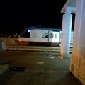 Ferrotramviaria: treni da e per Bari bloccati per un'ora da auto ferma sui binari. L'odissea dei passeggeri