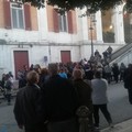 Vincenzo Coratella (M5S): "Sono loro la causa dei disagi dei genitori! Sciatavinn! "