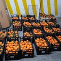 Ad Andria la frutta sequestrata viene donata in beneficenza