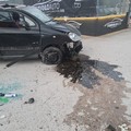 Perde il controllo dell'auto e si ribalta, una 60enne in codice rosso al Bonomo
