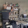 Carrozzeria abusiva in garage: sigilli della Guardia di Finanza ad Andria