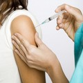 Obbligo di vaccinazione degli operatori sanitari: la Regione vara il regolamento