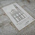 Scoperta in piazza Duomo la “pietra d’inciampo” che ricorda chiesa e monastero delle Benedettine