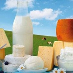 Latte e formaggi: un “calcio” al falso mito