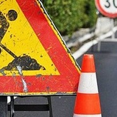Divieto di transito, fermata e sosta in diverse vie della Città