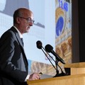 Lopalco si dimette. Emiliano: «Ripensaci»