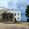 Alla Masseria S. Vittore la posa della prima pietra e la benedizione per l'inizio dei lavori