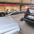 Via Napoli: per il forte vento cade palo della pubblica illuminazione