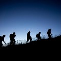 Passeggiata nella notte per risorgere