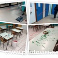 Incursione vandalica alla scuola "Don Tonino Bello ": rotti computer, sversati estintori e colori su muri e pavimenti