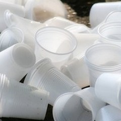 "Diamo alla luce nuove idee ": si parla di riuso dei materiali all'IPSIA