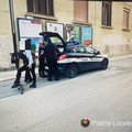 Bici elettriche e monopattini, stretta della polizia locale: multati in 361
