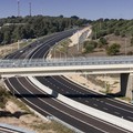 Assalto a furgone porta valori: due guardie giurate lievemente ferite