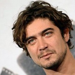 Riccardo Scamarcio parla in "andriese " alla BIT