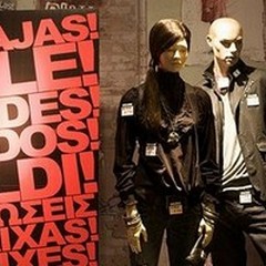 Saldi al via da oggi, Codacons: «Spesa per 184 euro a famiglia»