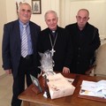 "Salviamo il Teatro Astra ", anche mons. Mansi firma la petizione