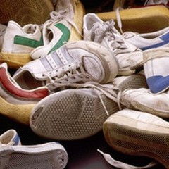 Ruba scarpe e bevande energizzanti: arrestato un 41enne andriese