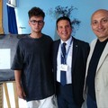 Premiato Raffaele Sansonne, lo studente che ha disegnato il logo per il progetto “Eccellenze in Florida”