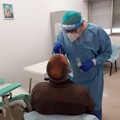 Coronavirus, superati nuovamente i mille nuovi casi in Puglia. Nella Bat 112 positivi