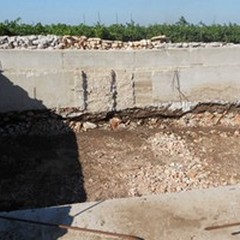 Sequestro penale di un manufatto edile abusivo in località "Grotta Piccola "