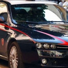 Nascondeva cocaina nei pantaloni, 52enne in manette