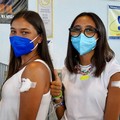 Al via la vaccinazione "scuola per scuola ", Emiliano: "Orgoglioso di studenti e famiglie "