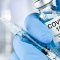Caos vaccini in Puglia, Lacarra attacca i "furbetti " ed Emiliano fa partire indagini dalla Regione